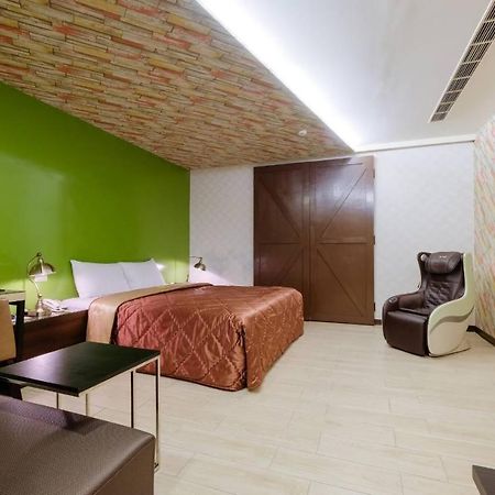 Foxdou Business Motel Tajnan Kültér fotó
