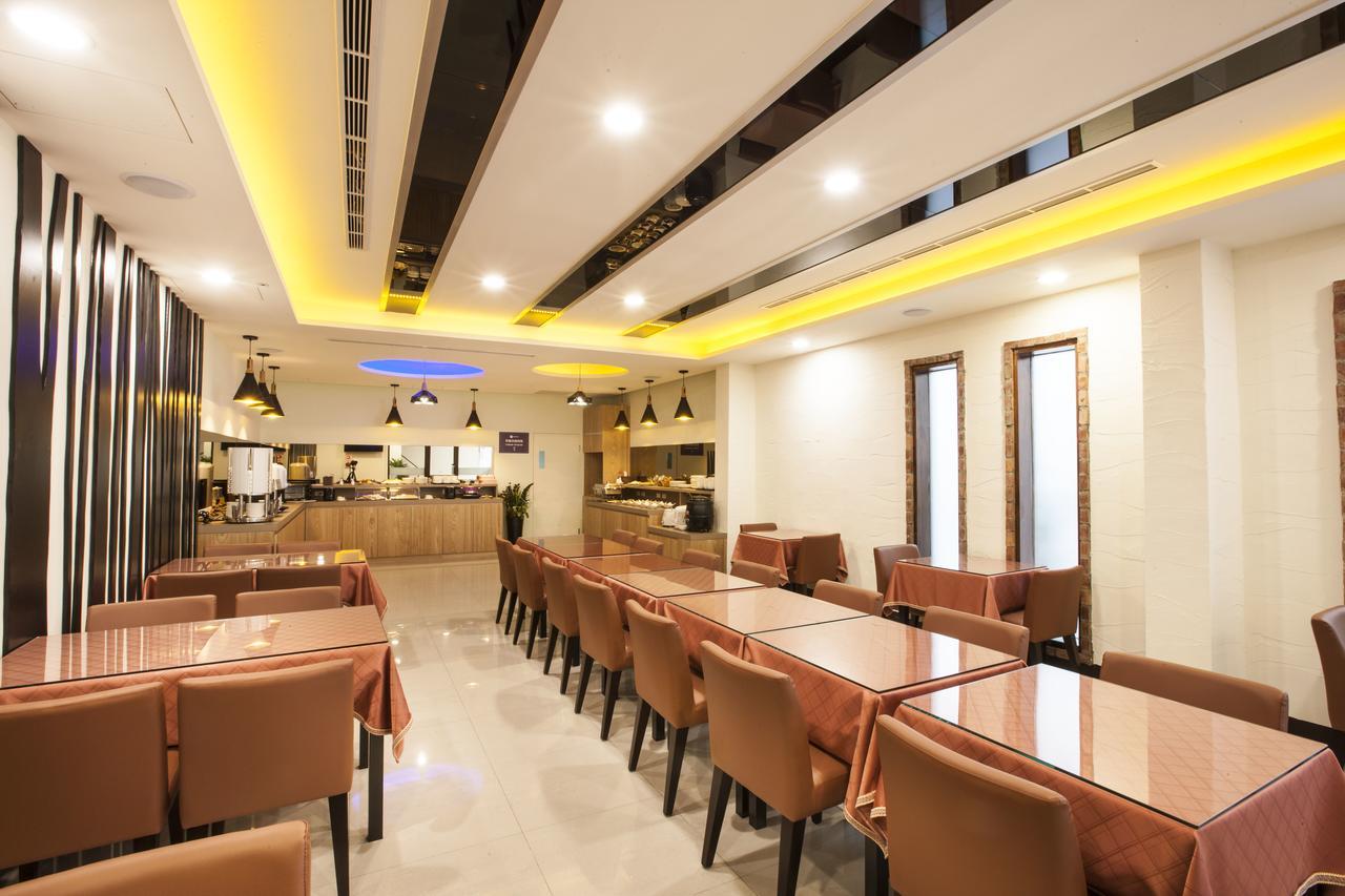 Foxdou Business Motel Tajnan Kültér fotó